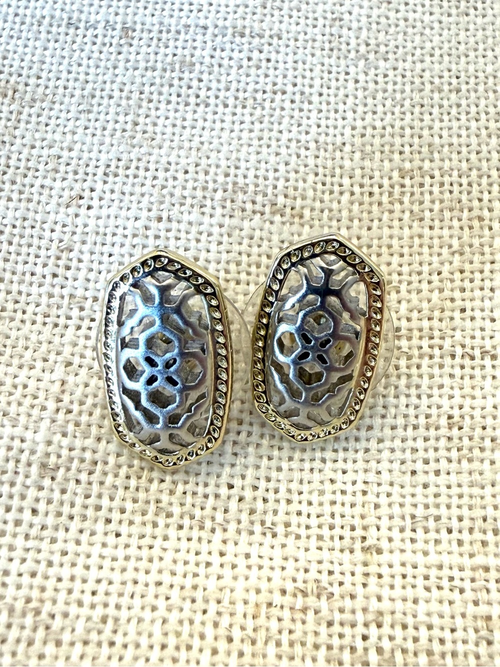Kendra Scott studs
